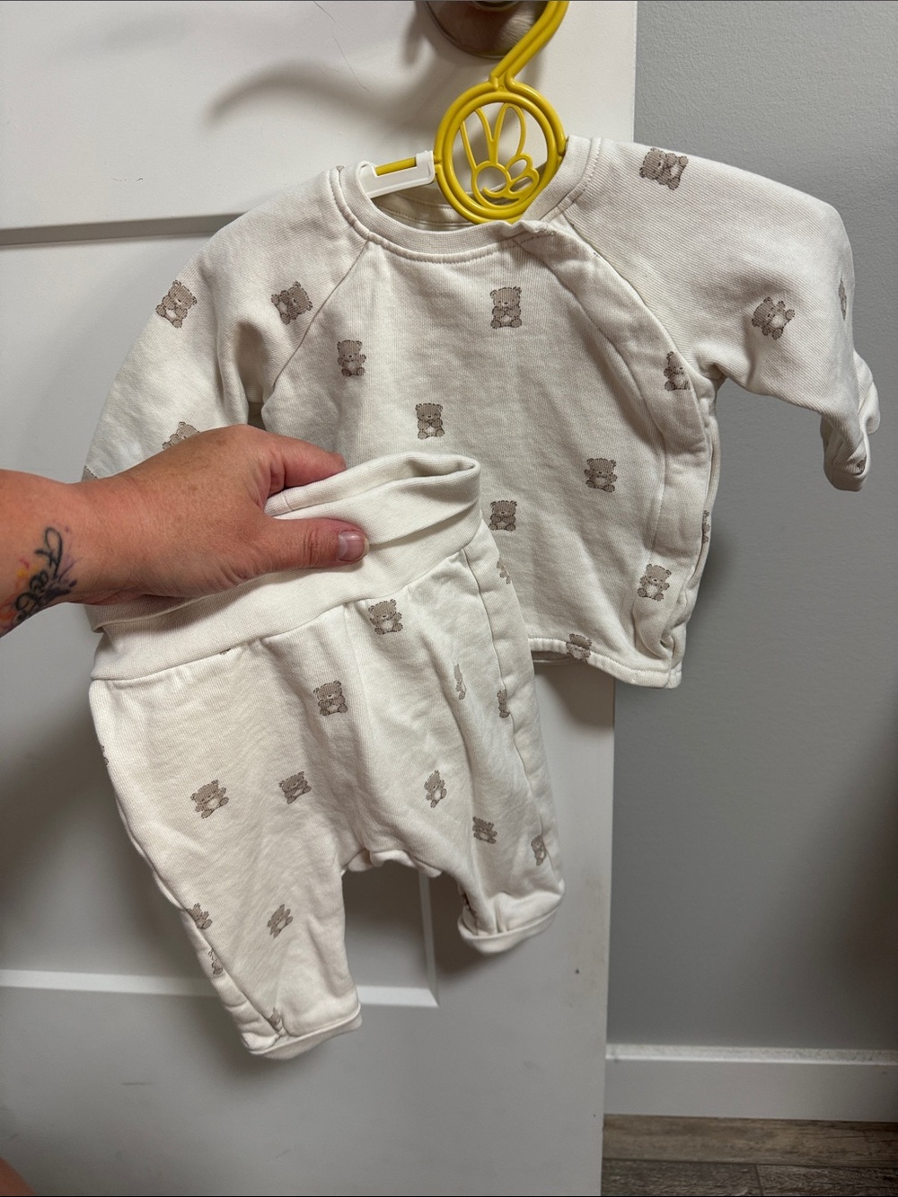 H&M Cream Baby Matching Set with Brown Bear Print